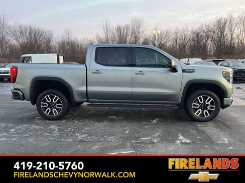 Used 2023 GMC Sierra 1500 AT4 w/ AT4 Preferred Package image 19