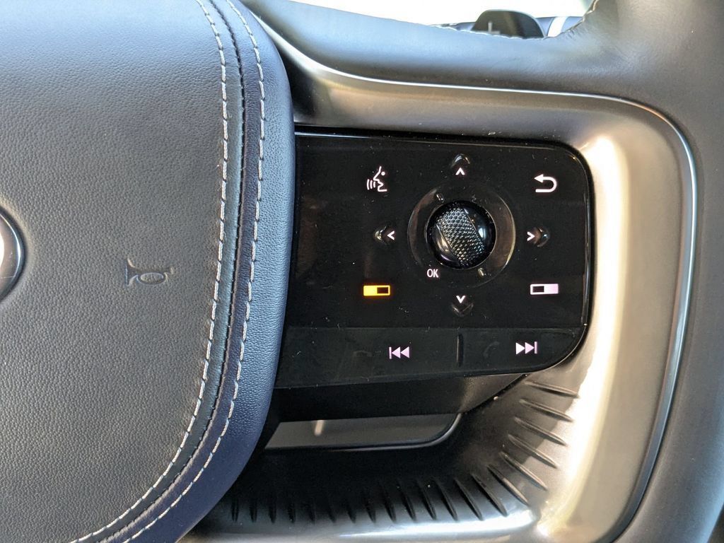 Used 2026 INFINITI QX80 4WD w/ Sport Exterior Package image 16