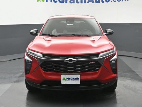 New 2026 Chevrolet Trax RS w/ Driver Confidence Package FWD image 6
