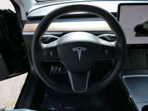 Used 2022 Tesla Model 3 Long Range image 16