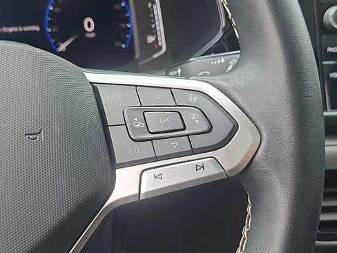 Certified 2024 Volkswagen Taos SEL AWD/4WD image 20