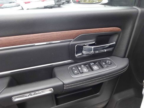 Used 2018 RAM 2500 Laramie image 11