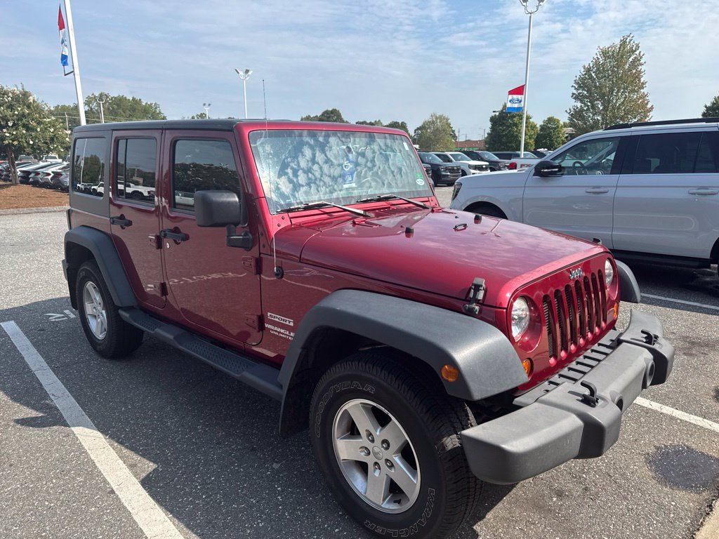 Used 2013 Jeep Wrangler Unlimited Sport AWD/4WD image 2