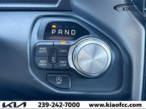 Used 2025 RAM 1500 Laramie image 27