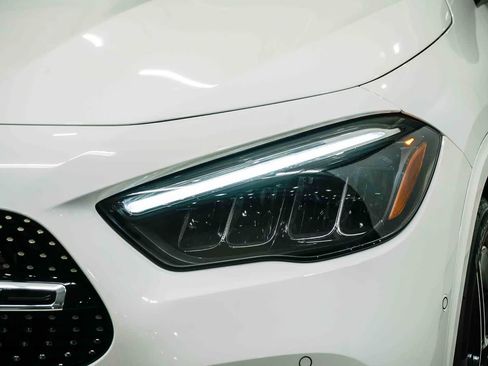 Used 2024 Mercedes-Benz GLA 250 image 7