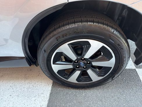 Used 2018 Subaru Forester 2.5i Premium AWD/4WD image 13