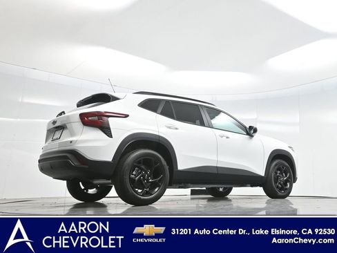 New 2026 Chevrolet Trax LT image 59