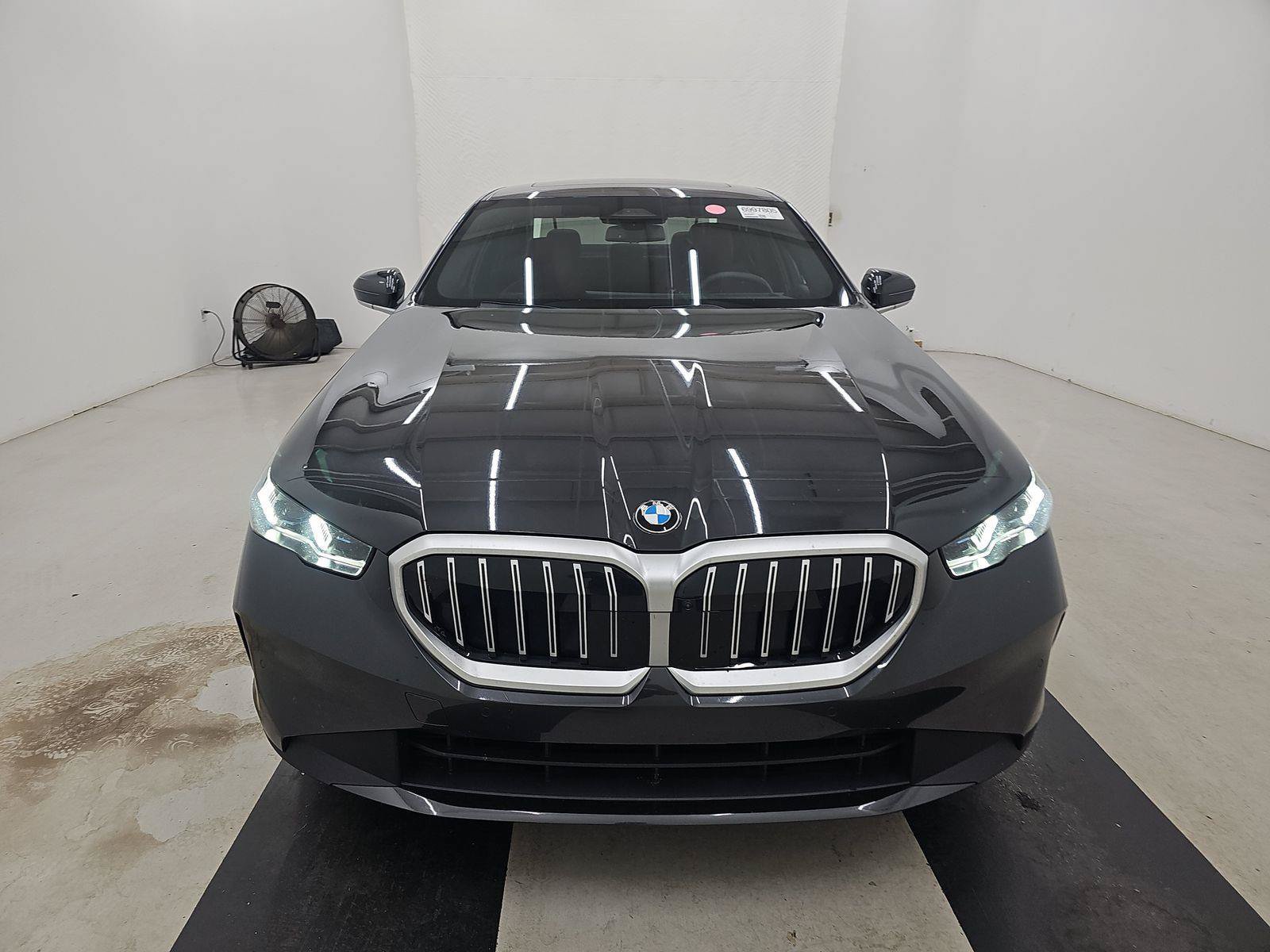 Certified 2026 BMW 530i RWD image 2