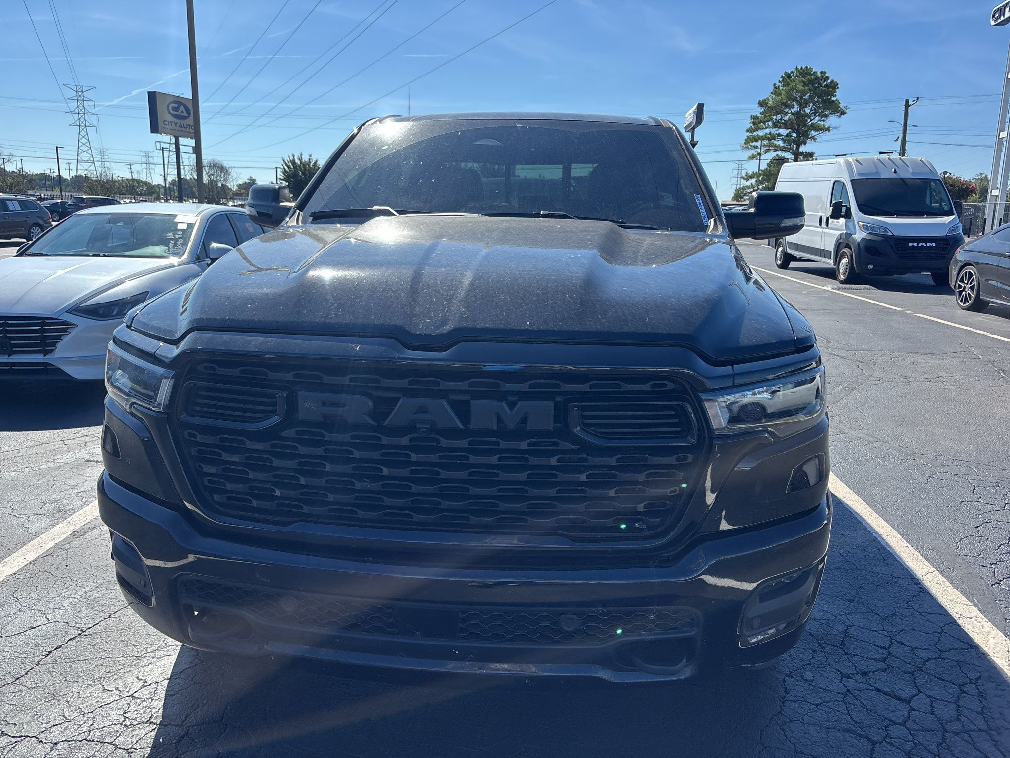 Used 2025 RAM 1500 Big Horn AWD/4WD image 2