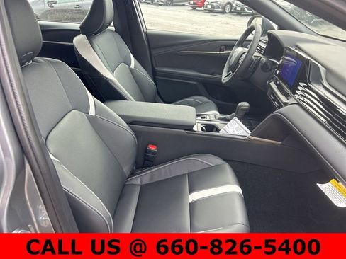 New 2026 Toyota Camry SE image 9