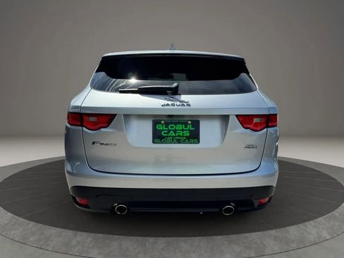 Used 2017 Jaguar F-PACE Prestige image 6