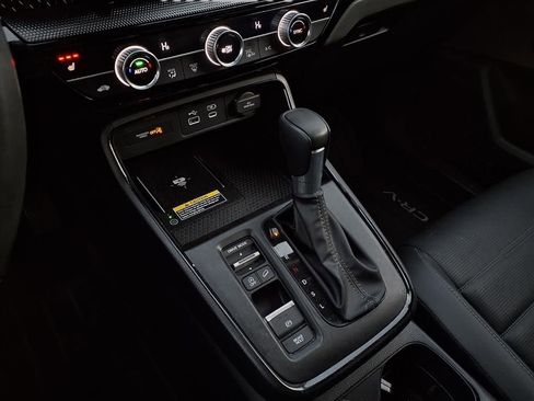 Used 2024 Honda CR-V EX-L image 5