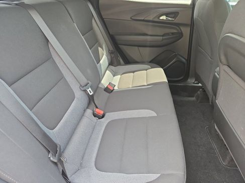 Used 2023 Chevrolet TrailBlazer LT FWD image 26