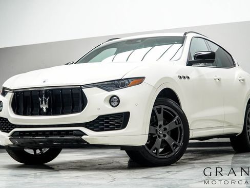 Used 2021 Maserati Levante AWD/4WD image 1