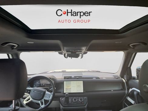 Used 2022 Land Rover Defender 110 S AWD/4WD image 16