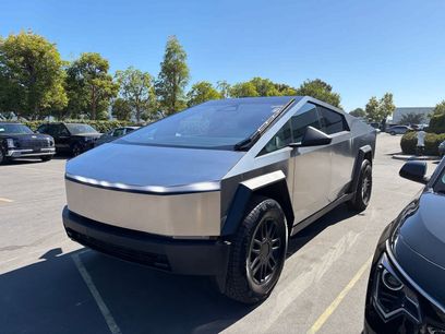 Used 2026 Tesla Cybertruck AWD Crew Cab