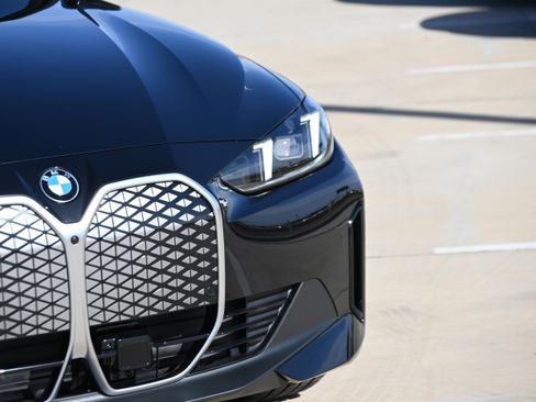 New 2026 BMW i4 xDrive40i w/ Parking Assistance Package image 6