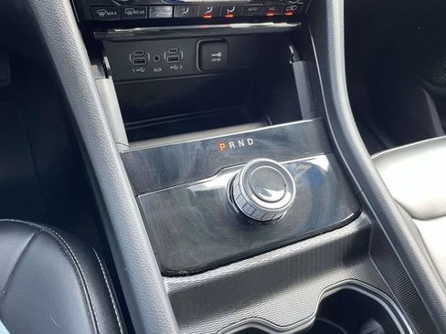 Used 2023 Jeep Grand Cherokee Limited RWD image 17