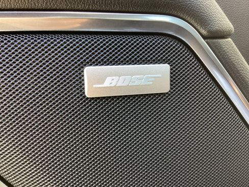 Used 2024 Chevrolet Silverado 2500 LTZ w/ LTZ Premium Package image 33