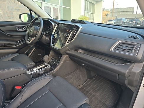 Certified 2025 Subaru Ascent Limited image 36
