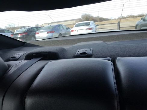 Used 2015 Ford Taurus SEL w/ Equipment Group 201A image 42