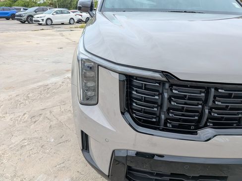 Certified 2026 Kia Sorento SX Prestige AWD/4WD image 10