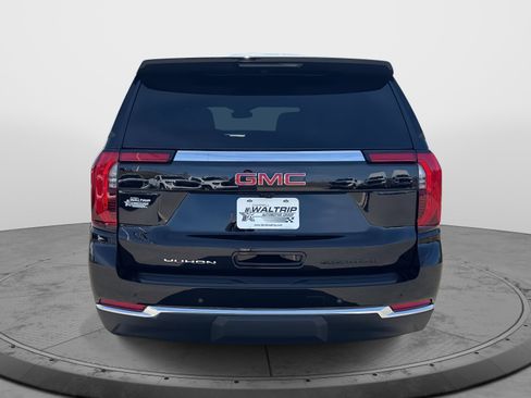 Used 2025 GMC Yukon Elevation image 7