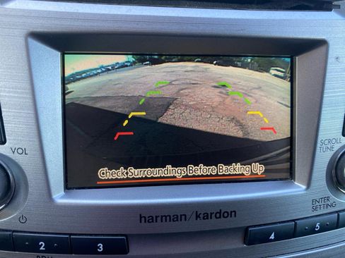 Used 2014 Subaru Outback 2.5i Limited w/ Moonroof Package image 20