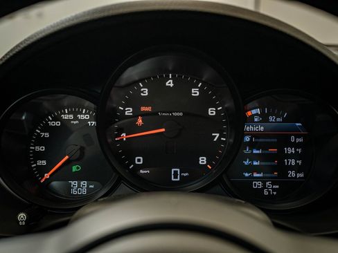 Used 2019 Porsche 718 Boxster image 48