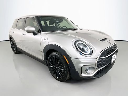 Used 2024 MINI Cooper Clubman S FWD image 3