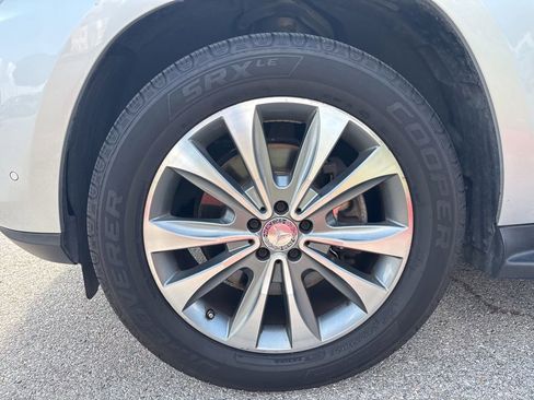 Used 2016 Mercedes-Benz GL 450 4MATIC image 9