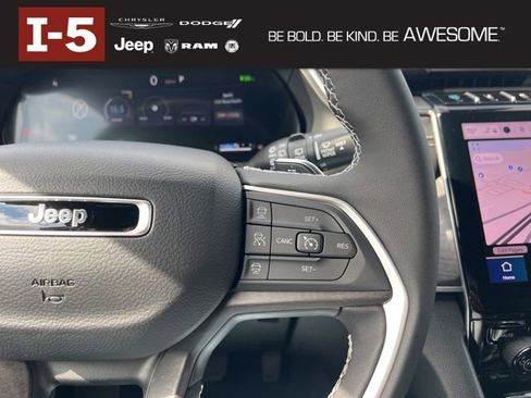 New 2025 Jeep Grand Cherokee Limited 4xe image 23