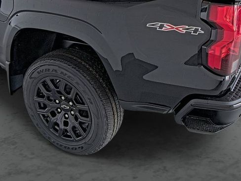 New 2026 Chevrolet Colorado W/T w/ WT Custom Package AWD/4WD image 8