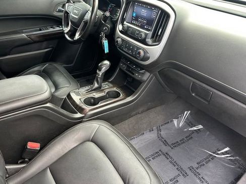 Used 2022 GMC Canyon Elevation w/ Elevation Premium Package image 17