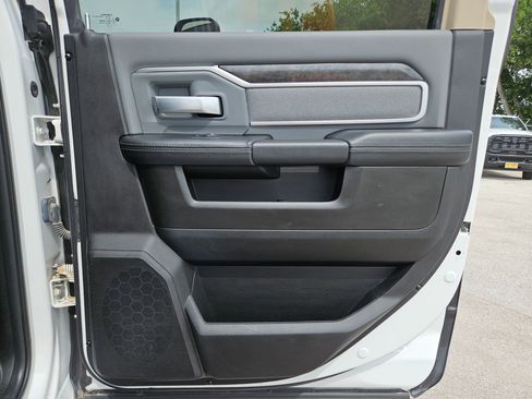 Used 2019 RAM 2500 Big Horn AWD/4WD image 25
