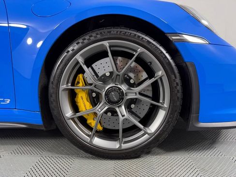Certified 2022 Porsche 911 GT3 RWD image 14