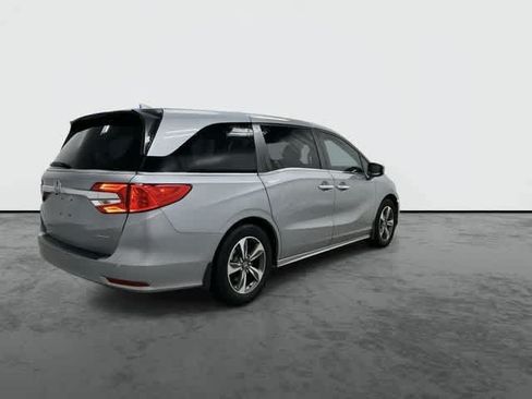 Used 2018 Honda Odyssey Touring image 4