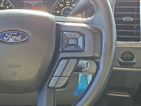 Used 2016 Ford F150 XLT w/ Equipment Group 301A Mid RWD image 20
