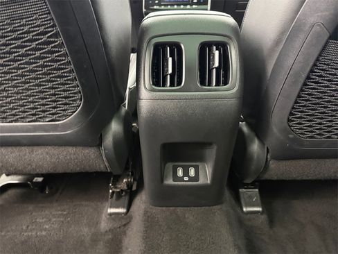 Used 2024 Hyundai Tucson Limited image 30