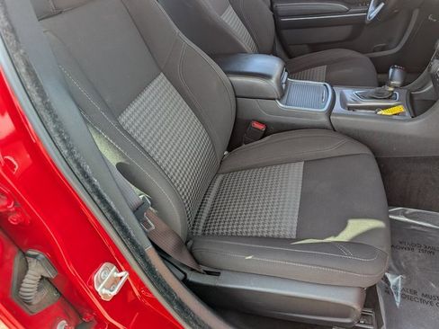 Used 2023 Dodge Charger SXT image 4