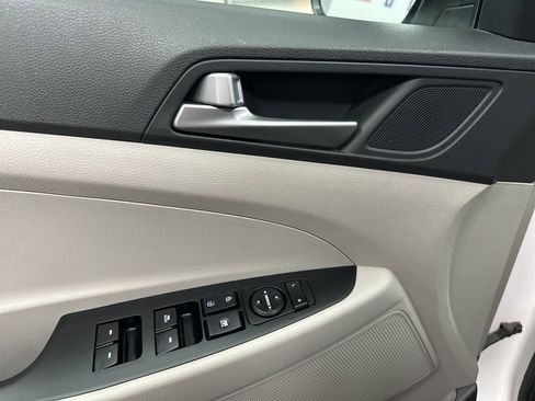 Used 2017 Hyundai Tucson Eco AWD/4WD image 18