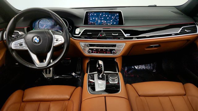 Used 2019 BMW 740i w/ M Sport Package RWD image 50