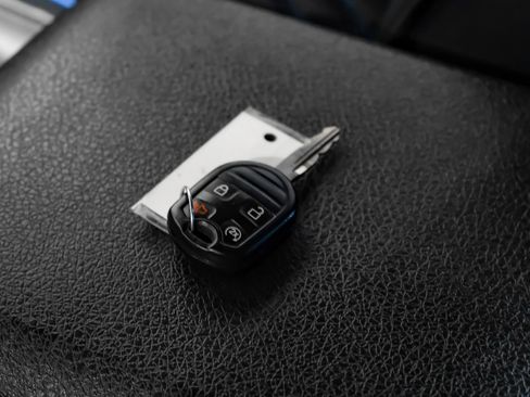 Used 2013 Ford F150 XLT w/ Luxury Equipment Group image 65