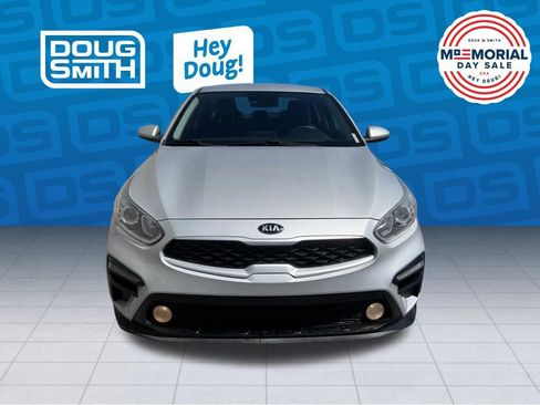 Used 2019 Kia Forte LXS FWD image 6