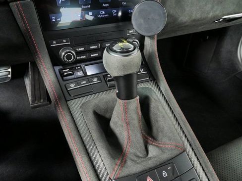 Certified 2025 Porsche 718 Cayman GT4 RS RWD image 16