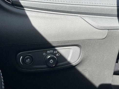 New 2026 Buick Encore GX Preferred AWD/4WD image 17
