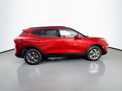 Used 2026 Chevrolet Blazer LT w/ Convenience Package AWD/4WD image 11