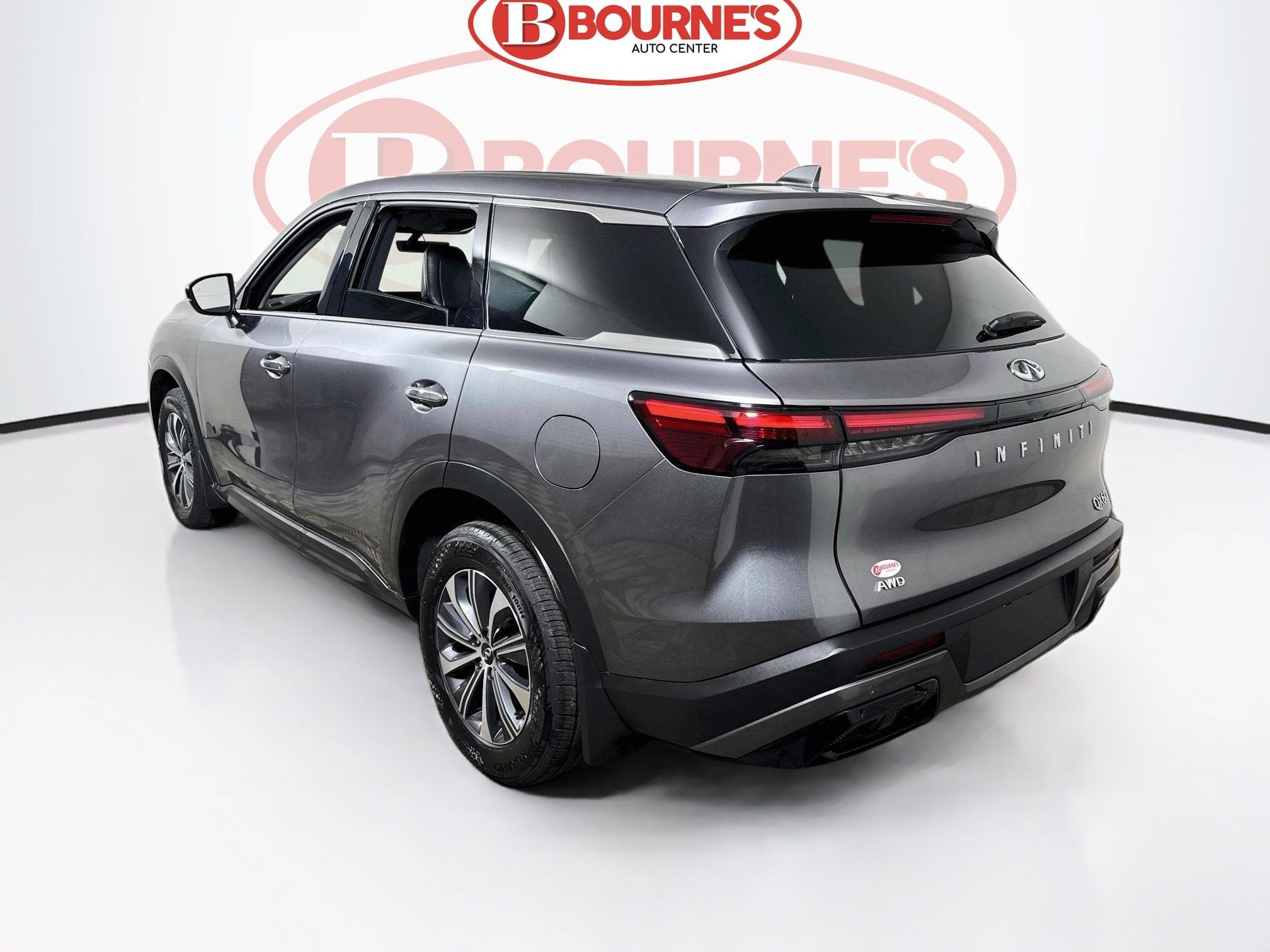 Used 2025 INFINITI QX60 Pure AWD/4WD image 9