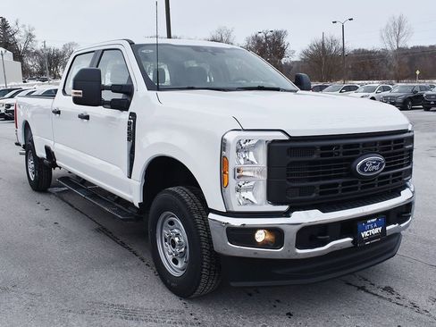 New 2026 Ford F250 XL w/ XL Chrome Package image 12