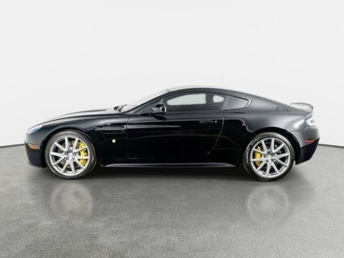 Used 2015 Aston Martin V8 Vantage GT RWD image 15
